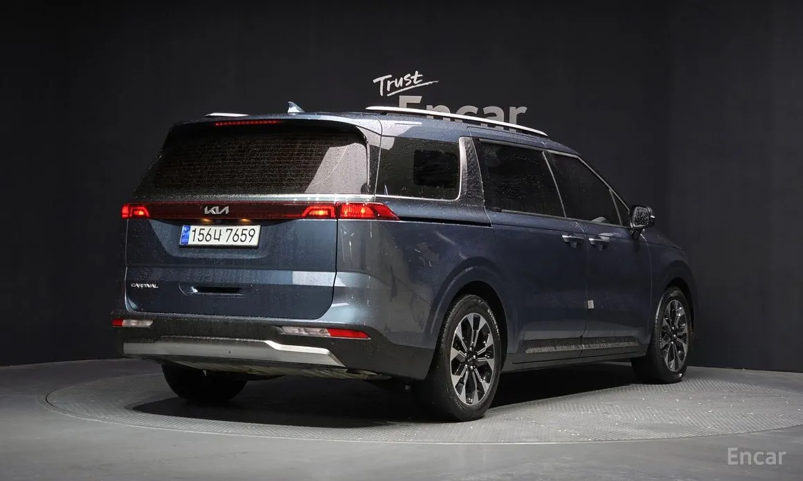 Zdjęcie 2 - Kia Carnival