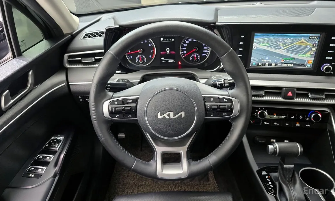 Фото 12 - Kia K5