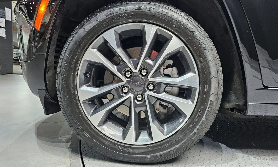 Jeep Cherokee 2021 3.6 Overland