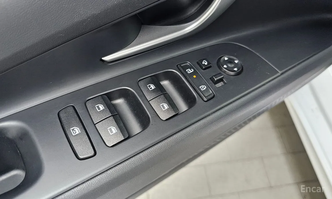 Hyundai Avante 2023 Smart