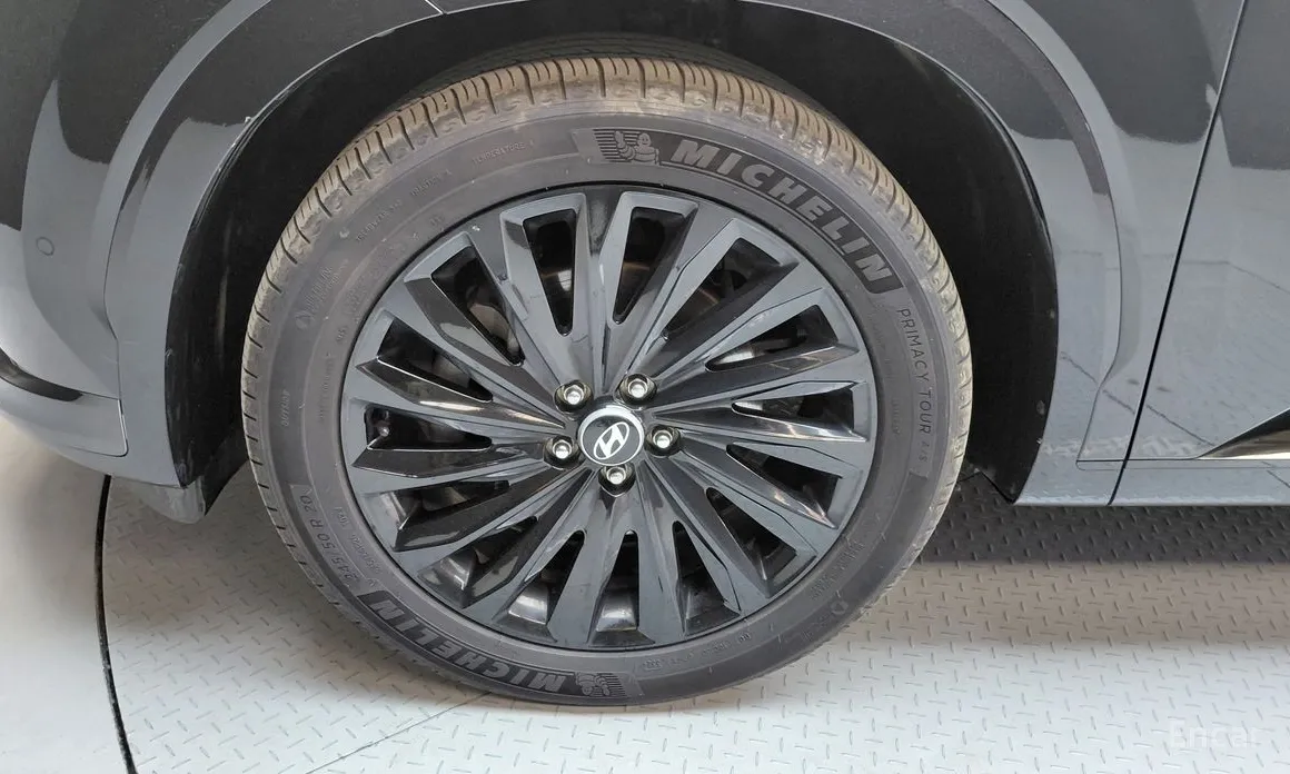 Photo 5 - Hyundai Palisade