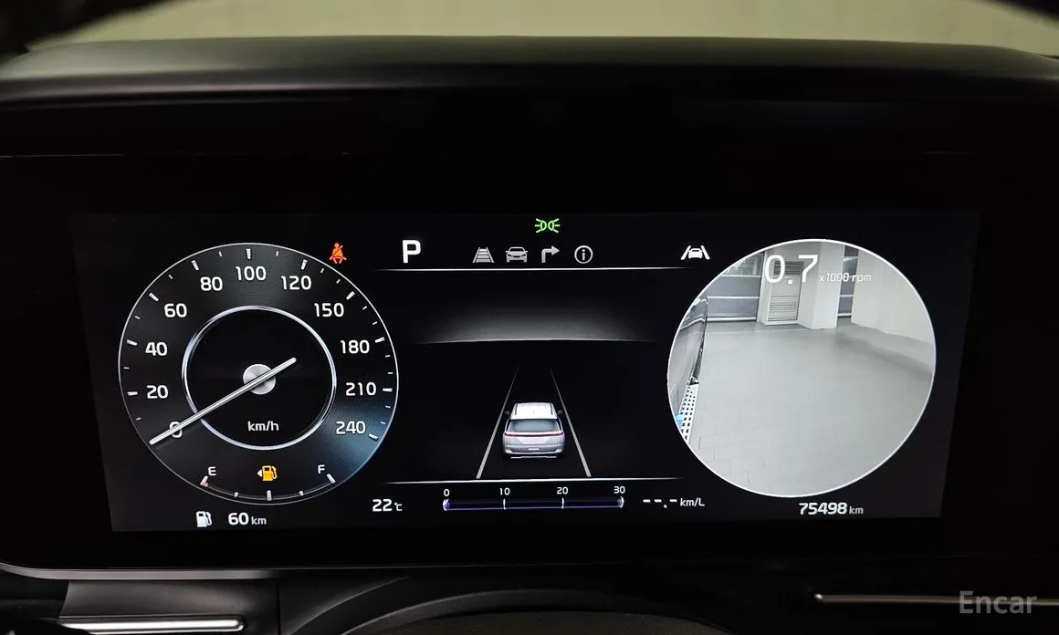Фото 8 - Kia Carnival