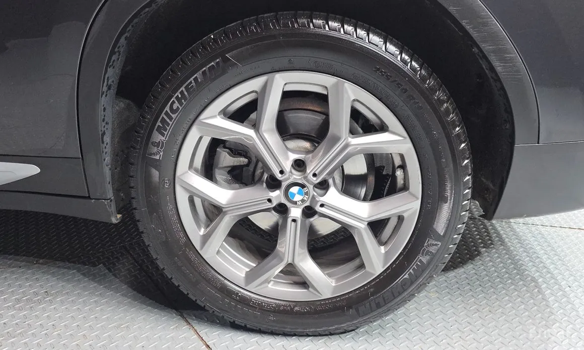 Фото 21 - BMW X4