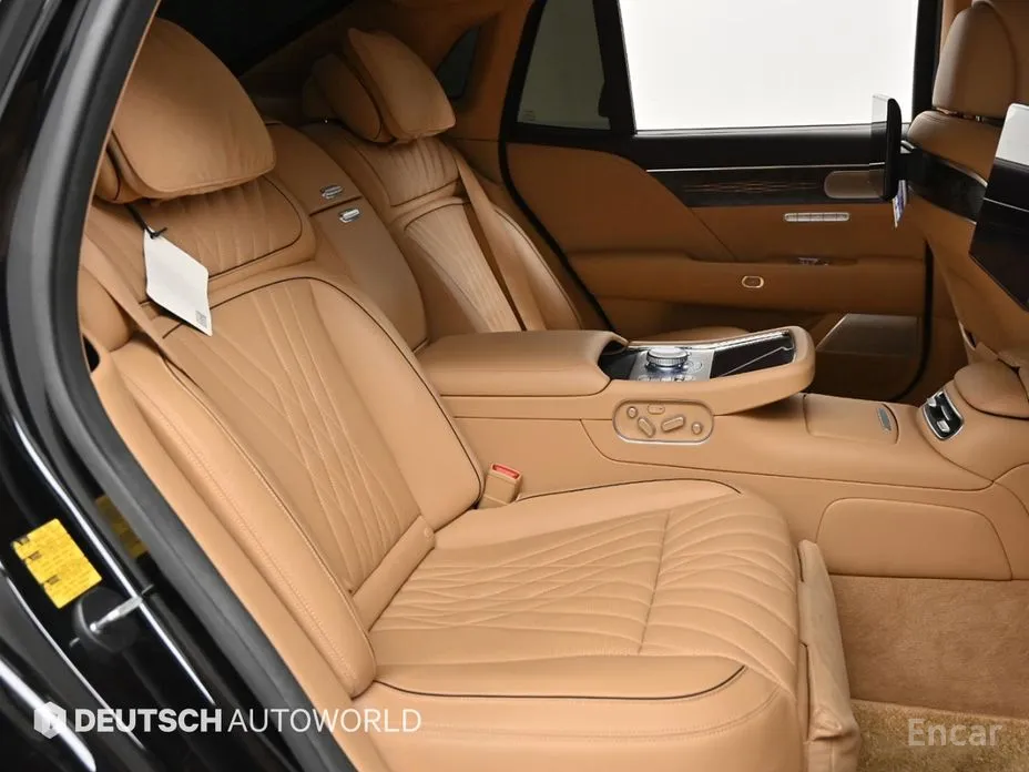Фото 13 - Genesis G90