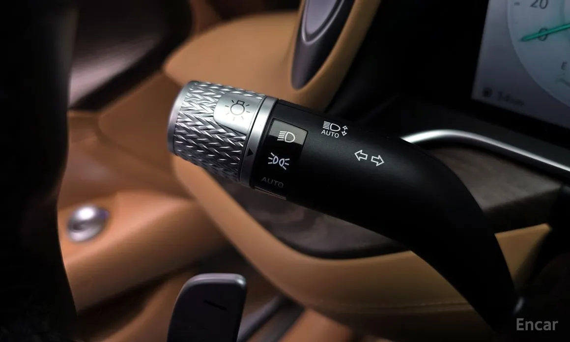 Фото 27 - Genesis G90