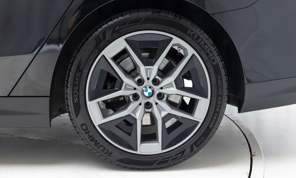 Фото 5 - BMW 5 Series