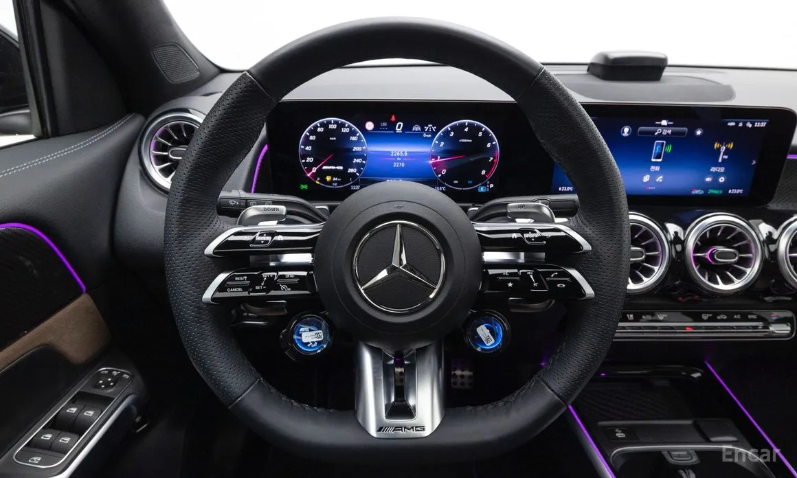 Mercedes-Benz GLB-Class 2020 AMG GLB35 4MATIC