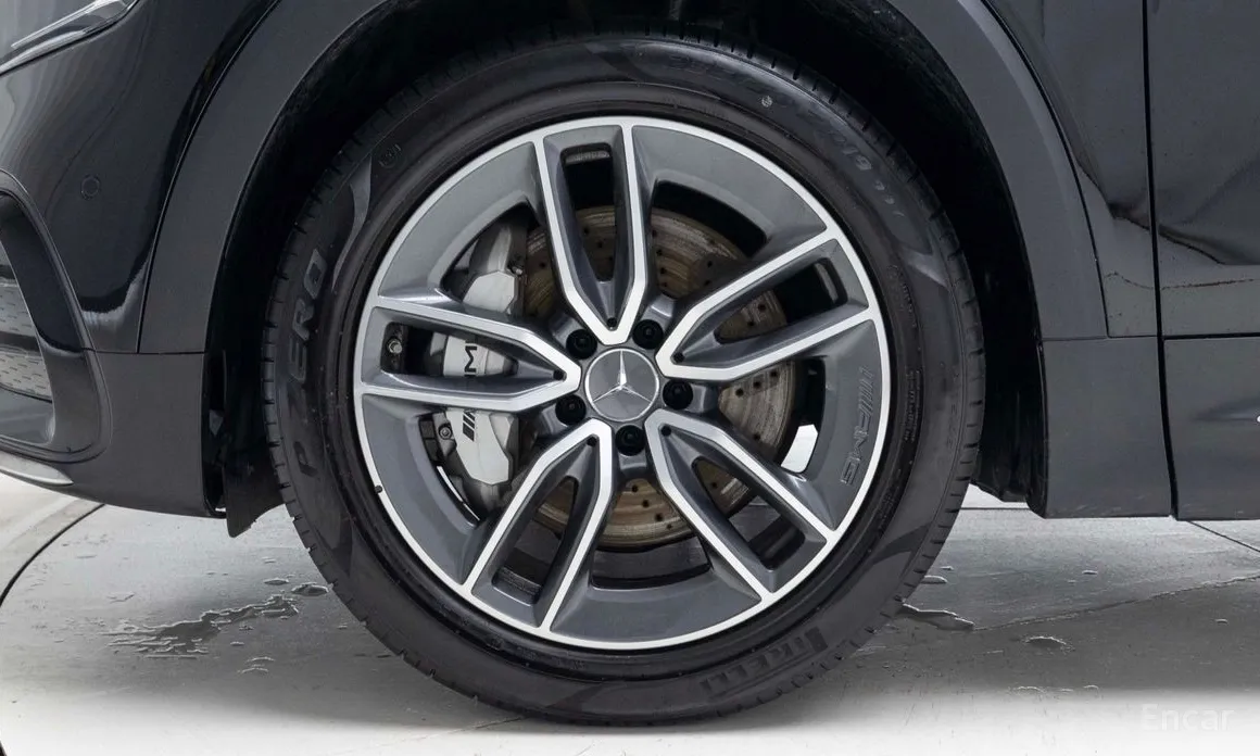 Mercedes-Benz GLB-Class 2020 AMG GLB35 4MATIC
