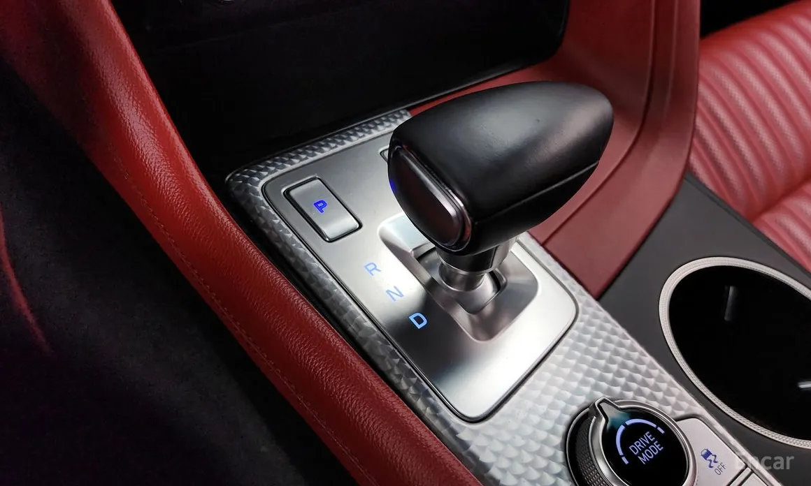 Genesis G70 2020 Gasoline 2.0T 4WD