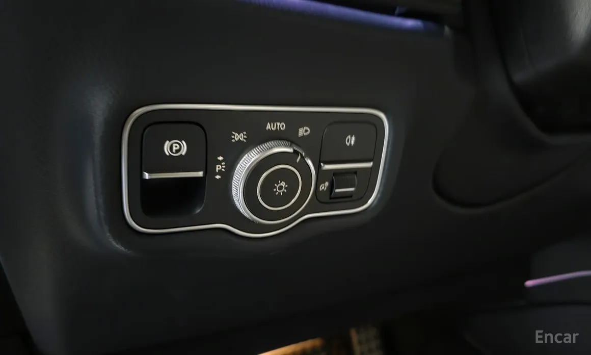Фото 14 - Mercedes-Benz G-Class