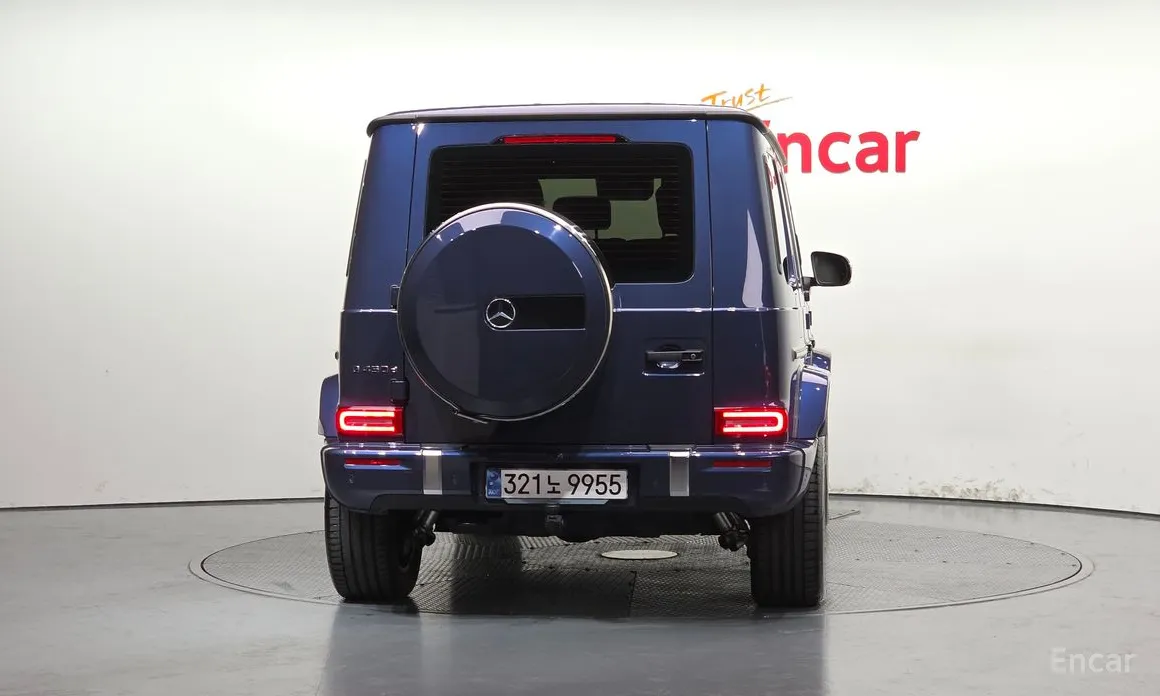 Фото 4 - Mercedes-Benz G-Class