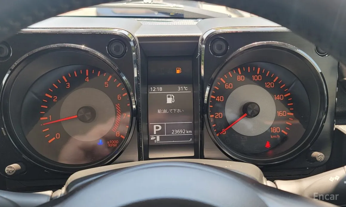 Фото 8 - Suzuki Jimny