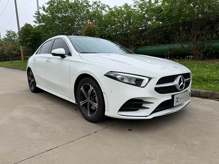 Фото 6 - Mercedes-Benz A-Class