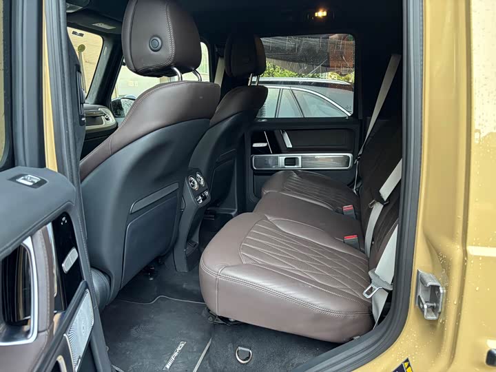 Фото 8 - Mercedes-Benz G-Class