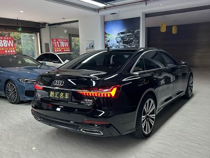 Фото 4 - Audi A6L