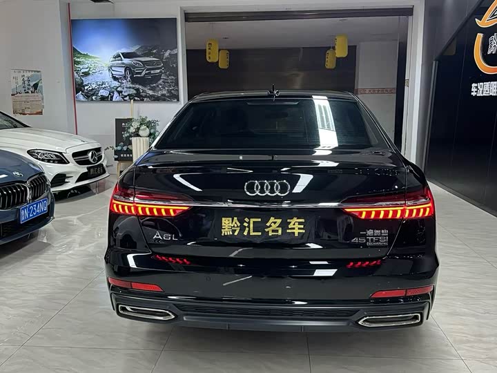 Фото 5 - Audi A6L