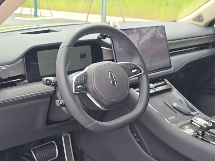 Фото 7 - Aito M5