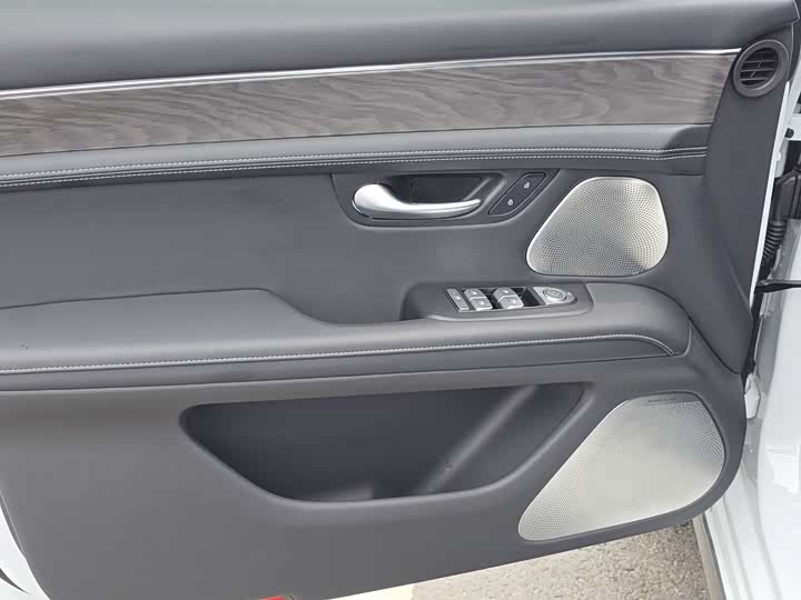 Фото 8 - Aito M5