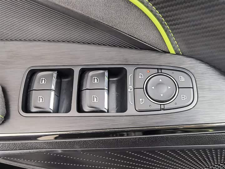 Haval H6S 2022 2022款 2.0T 两驱智跑版