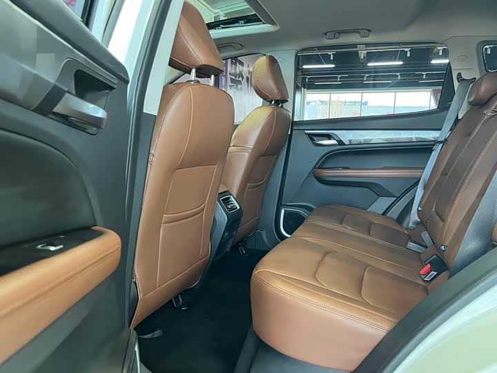 Geely Vision X6 2021 2021款 PRO 1.4T 自动尊贵型