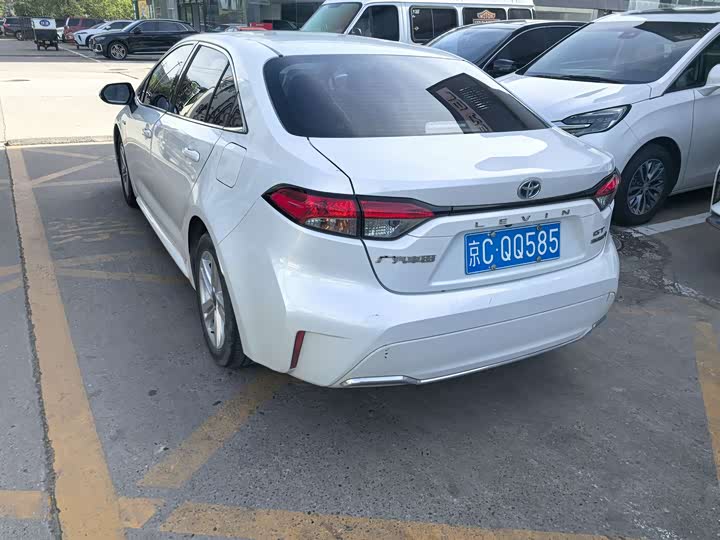 Toyota Levin GT 2023 2023款 双擎 2.0L 领先版