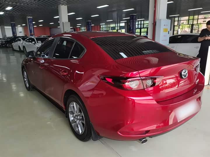 Фото 5 - Mazda 3 (Axela)