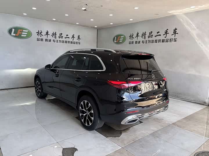 Mercedes-Benz GLC-Class 2026 2026款 GLC 260 L 4MATIC 经典版