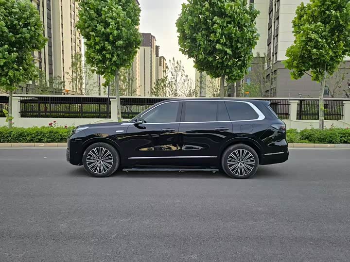 Geely Galaxy M9 2025 2025款 210km 四驱领航版