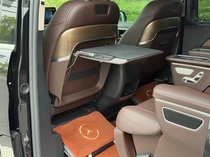 Mercedes-Benz V-Class 2022 2022款 V 260 L 长轴距豪华版