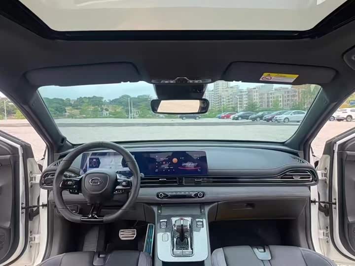 Фото 4 - GAC Trumpchi Empow R