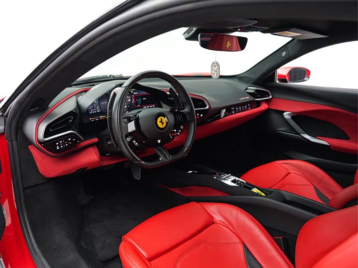 Photo 8 - Ferrari 296