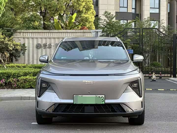 Фото 2 - Geely Galaxy L7