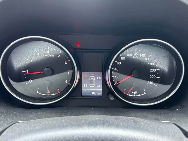 Фото 9 - Haval M6