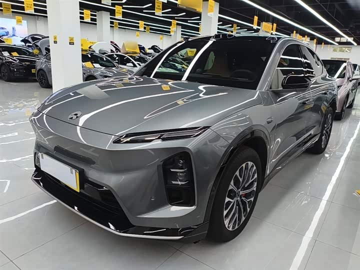 Фото 2 - Nio EC6