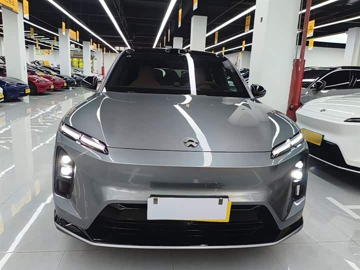 Фото 3 - Nio EC6