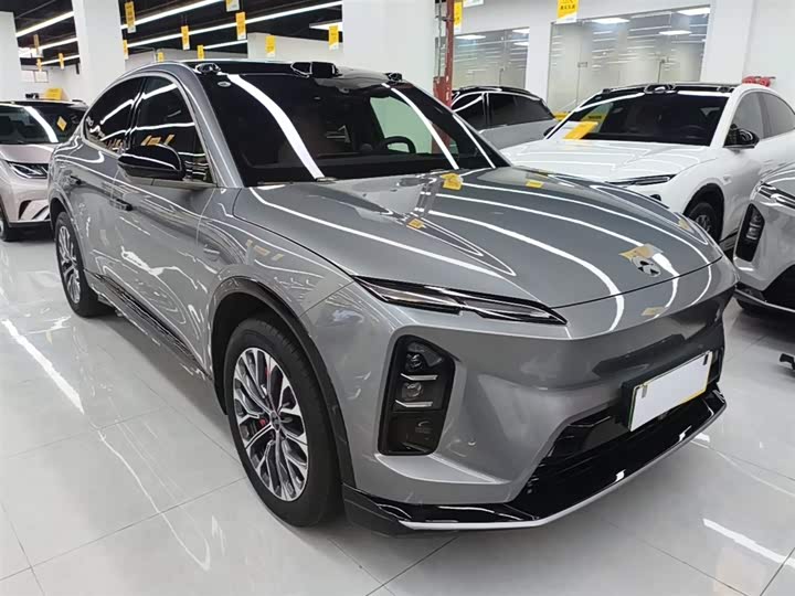 Фото 4 - Nio EC6