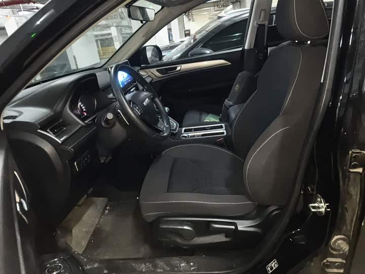 Фото 8 - Haval M6