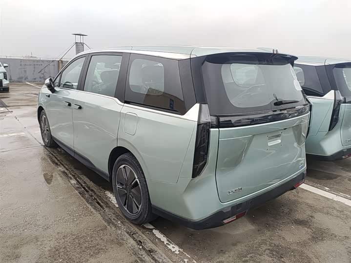 Maxus Mifa 7 2024 2024款 改款 超混 长续航版 悦享版