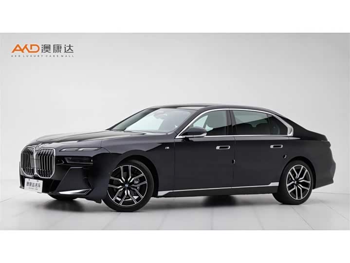 Фото 1 - BMW 7 Series