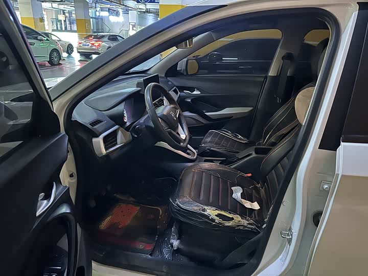 Baojun 510 2019 2019款 1.5L 手动劲享型73kW 国VI