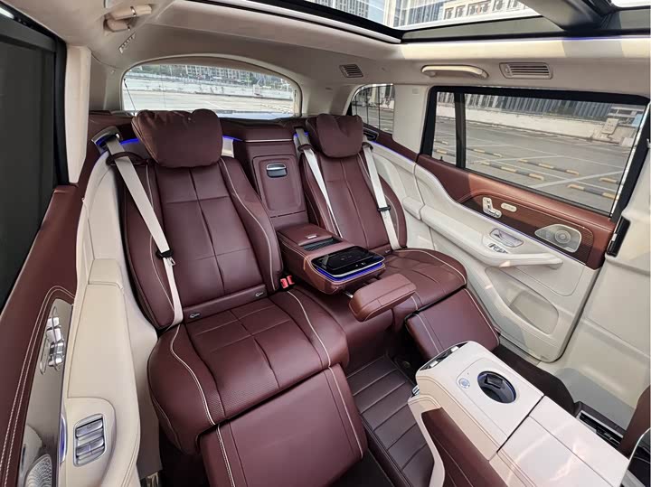 Фото 8 - Mercedes-Benz Maybach GLS