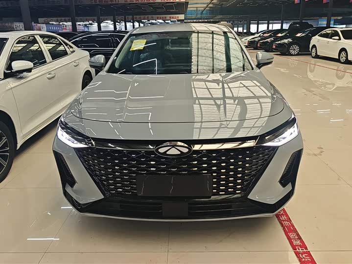 2025 Chery Fulwin A8