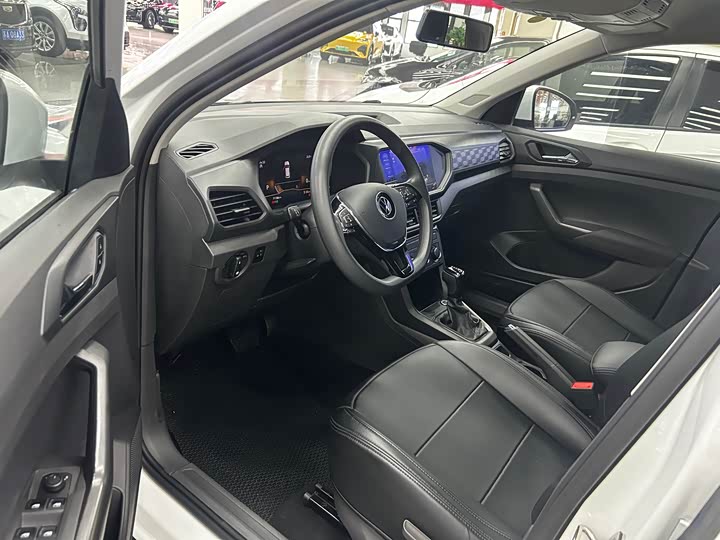 2023 Volkswagen T-Cross