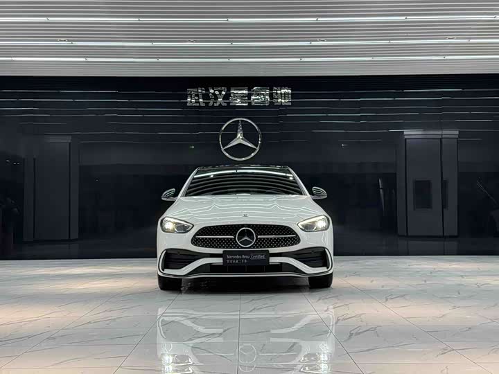 Фото 2 - Mercedes-Benz C-Class