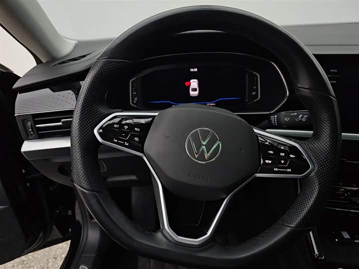 Фото 6 - Volkswagen Passat