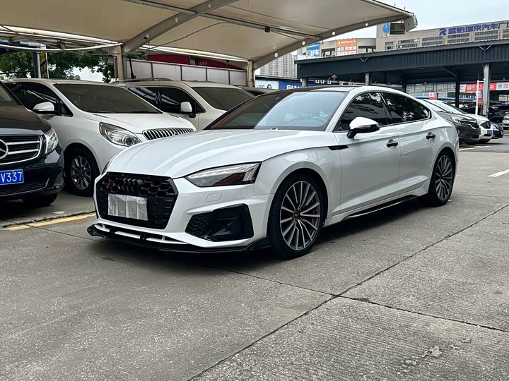 Audi A5 2021 2021款 Sportback 40 TFSI quattro 豪华动感型
