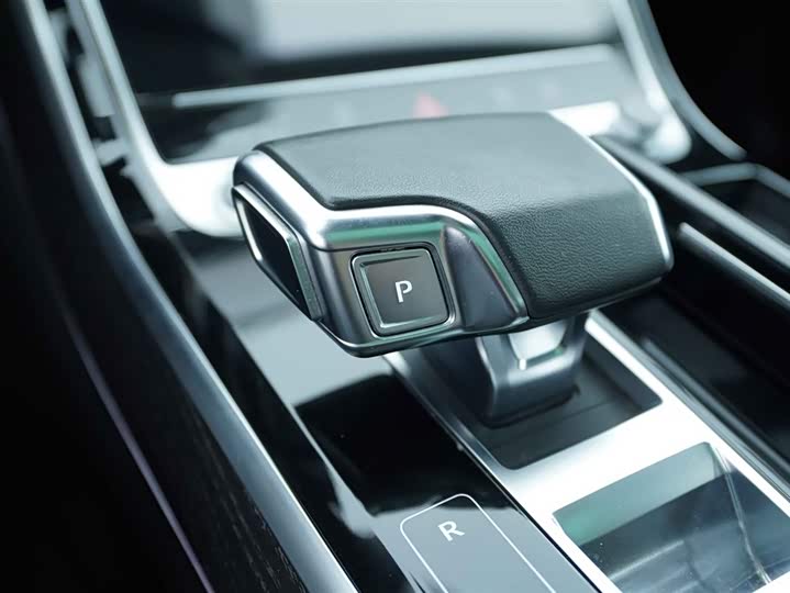 Audi A8 2021 2021款 A8L 50 TFSI quattro 舒适型