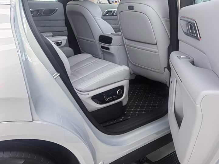 Changan Deepal S09 2025 2025款 后驱Ultra+