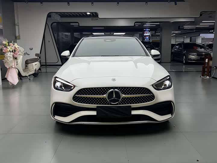 Zdjęcie 2 - Mercedes-Benz C-Class