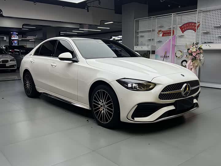 Zdjęcie 3 - Mercedes-Benz C-Class